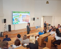 Финалисты республиканского конкурса «Учитель года Республики Беларусь» — выступили инициаторами и пригласили издательства отрасли к активному диалогу Финалисты республиканского конкурса «Учитель года Республики Беларусь» — выступили инициаторами и пригласили издательства отрасли к активному диалогу